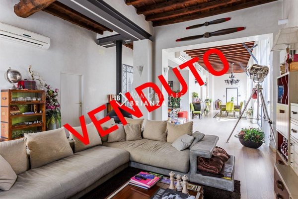 appartamento in vendita a Monza in zona Centro Storico