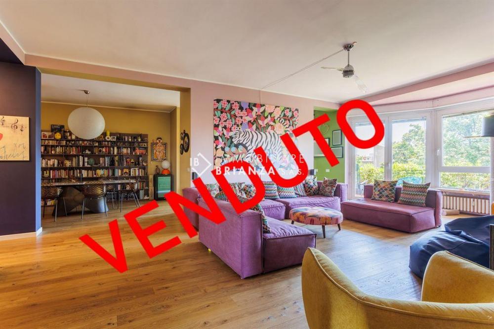 appartamento in vendita a Monza in zona Centro Storico