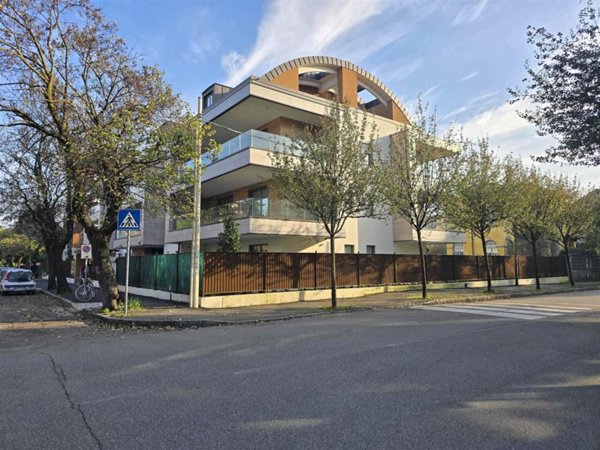 appartamento in vendita a Monza