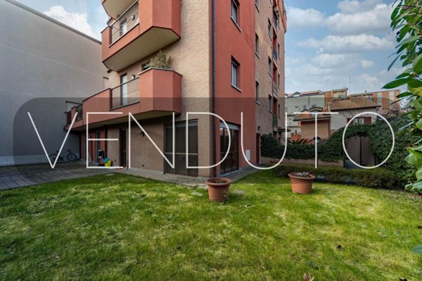 appartamento in vendita a Monza in zona Centro Storico