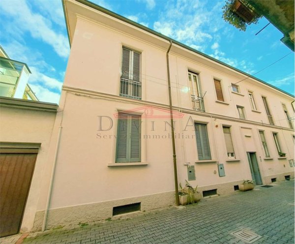 appartamento in vendita a Monza in zona Centro Storico