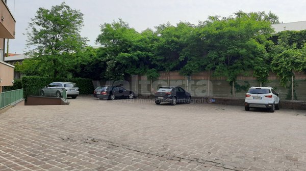 appartamento in vendita a Monza