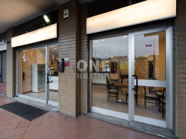 negozio in vendita a Monza