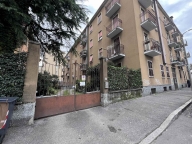 negozio in vendita a Monza