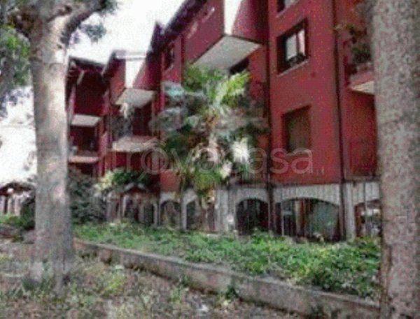 appartamento in vendita a Monza in zona Ospedale San Gerardo