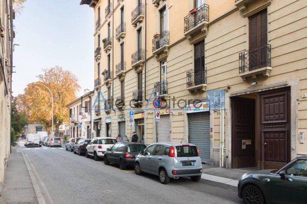 appartamento in vendita a Monza in zona Centro Storico