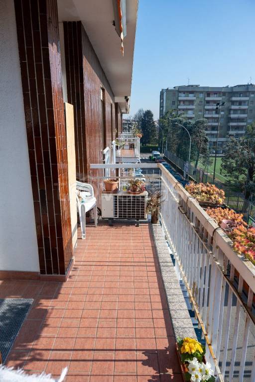 appartamento in vendita a Monza in zona Centro Storico