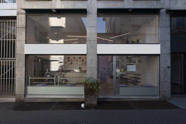 negozio in vendita a Monza in zona Centro Storico
