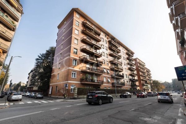 appartamento in vendita a Monza in zona Centro Storico