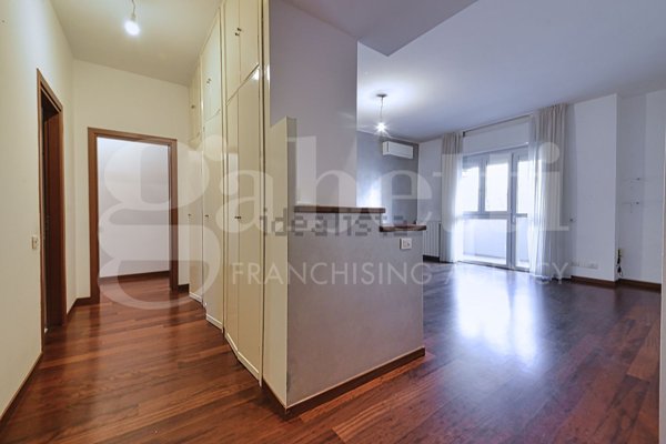 appartamento in vendita a Monza