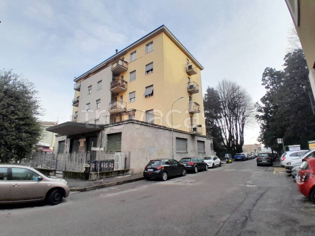 appartamento in vendita a Monza