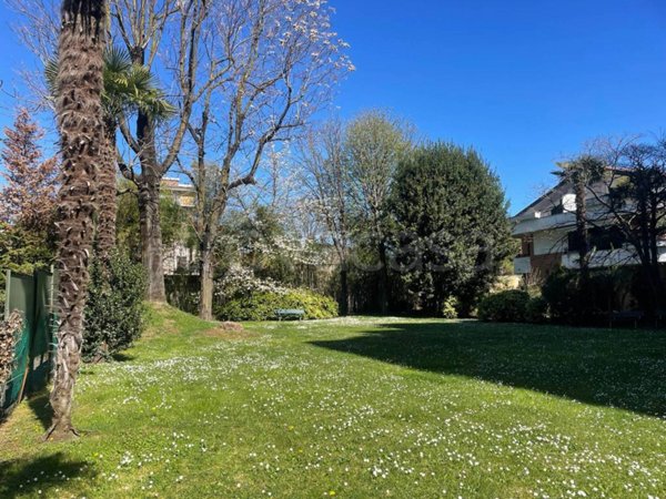 appartamento in vendita a Monza