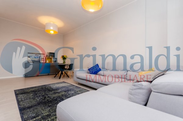 appartamento in vendita a Monza in zona Centro Storico