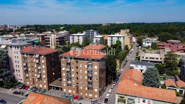 appartamento in vendita a Monza in zona Centro Storico
