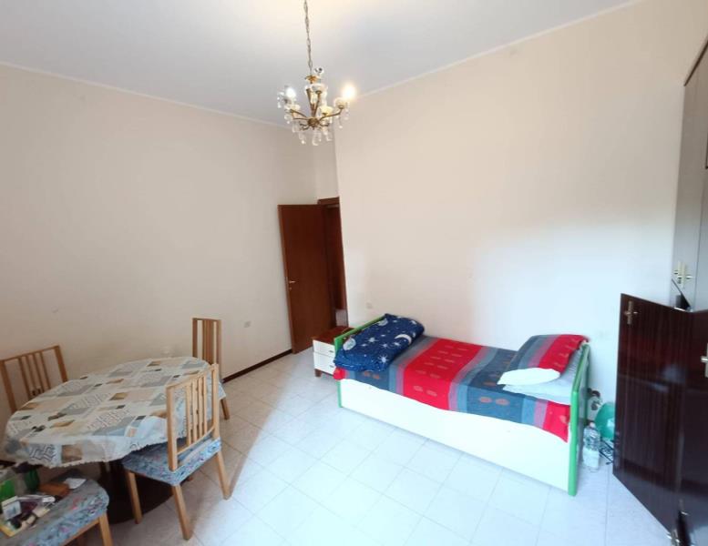 appartamento in vendita a Monza in zona Centro Storico