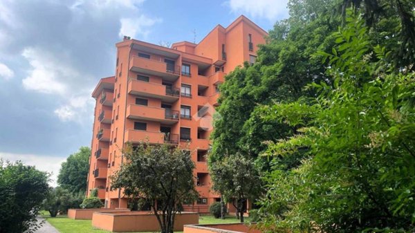 appartamento in vendita a Monza in zona Ospedale San Gerardo