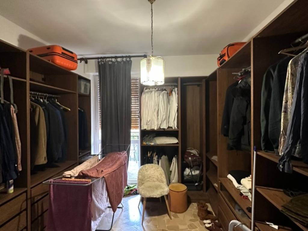 appartamento in vendita a Monza in zona Centro Storico
