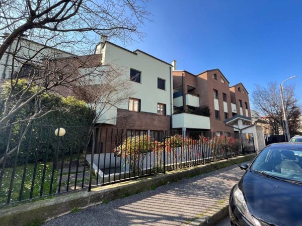 appartamento in vendita a Monza