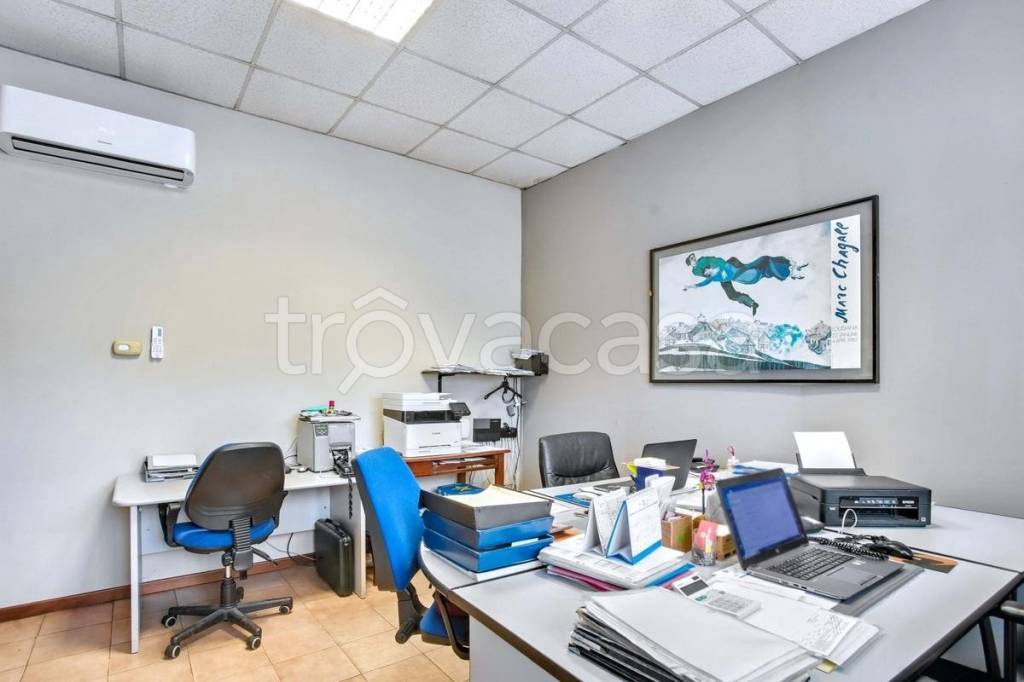 ufficio in vendita a Monza