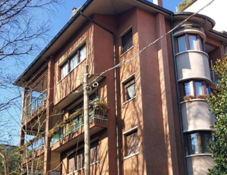 appartamento in vendita a Monza in zona Centro Storico