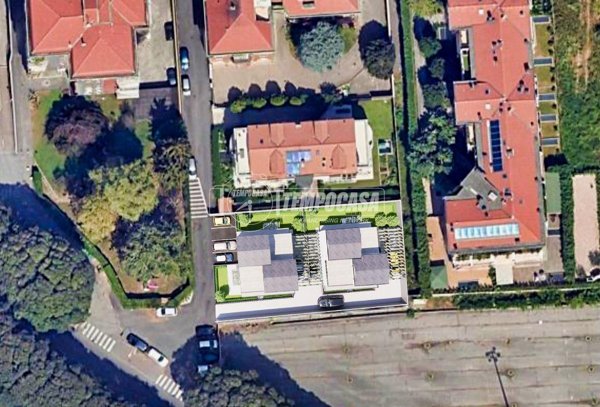 casa indipendente in vendita a Monza in zona Centro Storico