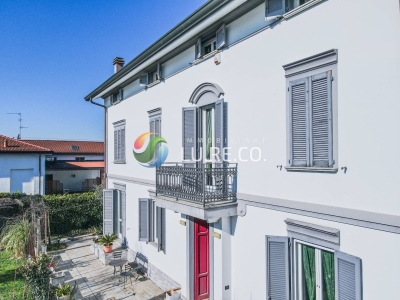 casa indipendente in vendita a Monza