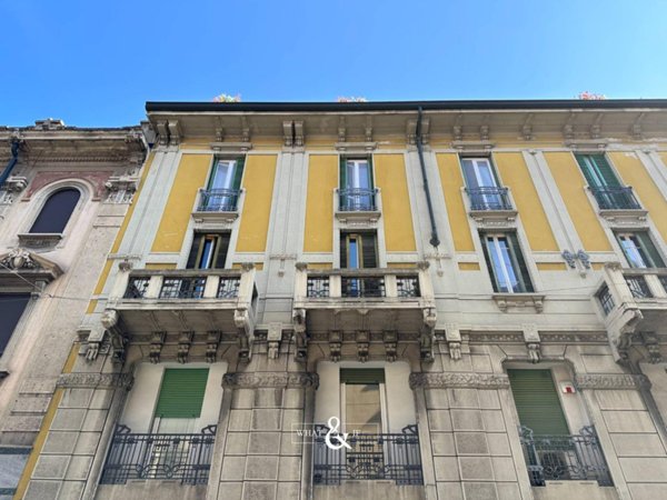 appartamento in vendita a Monza in zona Centro Storico