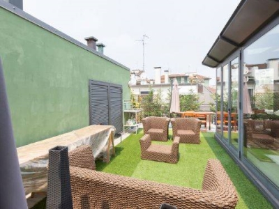 casa indipendente in vendita a Monza