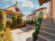 casa indipendente in vendita a Monza