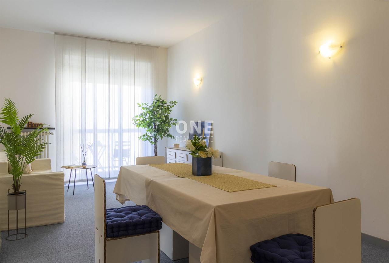 appartamento in vendita a Monza in zona Centro Storico