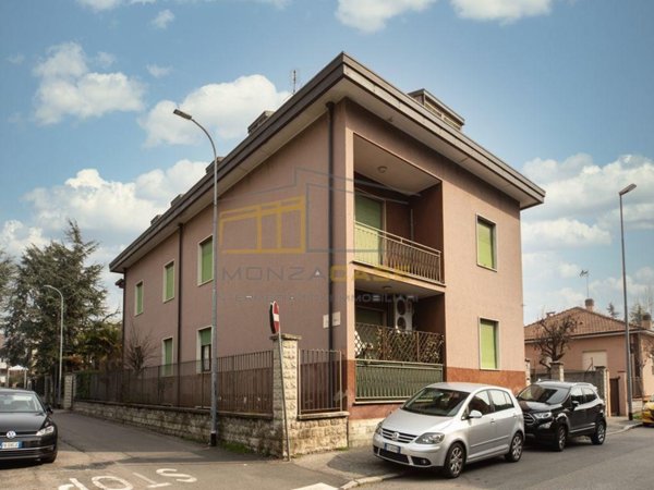 appartamento in vendita a Monza