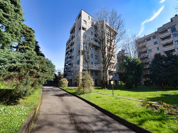 appartamento in vendita a Monza