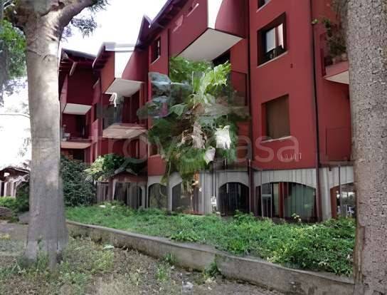 ufficio in vendita a Monza in zona Ospedale San Gerardo