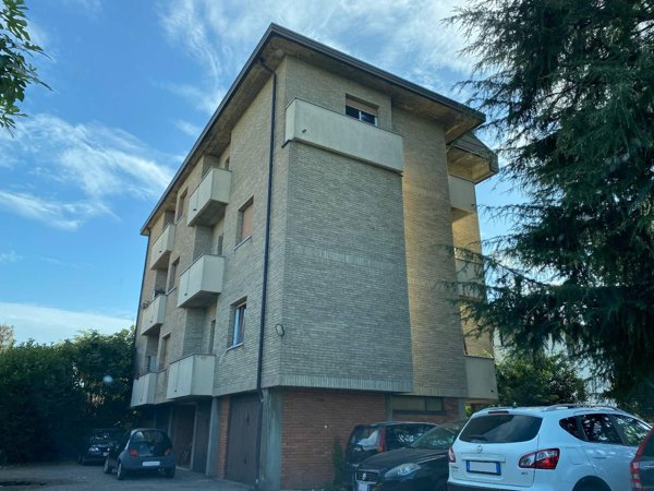 casa indipendente in vendita a Monza