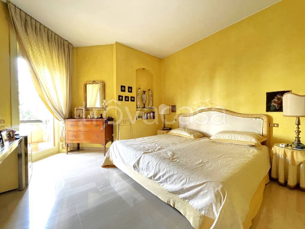 appartamento in vendita a Monza in zona Centro Storico