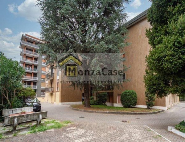 appartamento in vendita a Monza