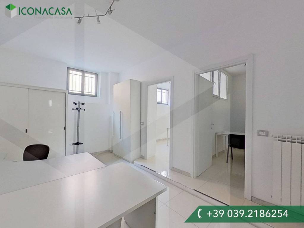 casa indipendente in vendita a Monza in zona Centro Storico