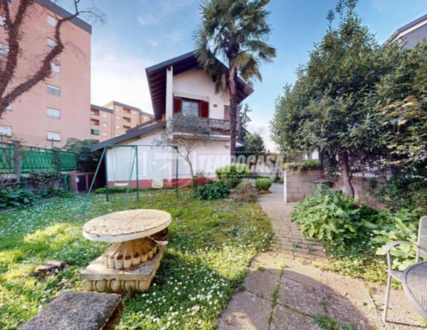 appartamento in vendita a Monza
