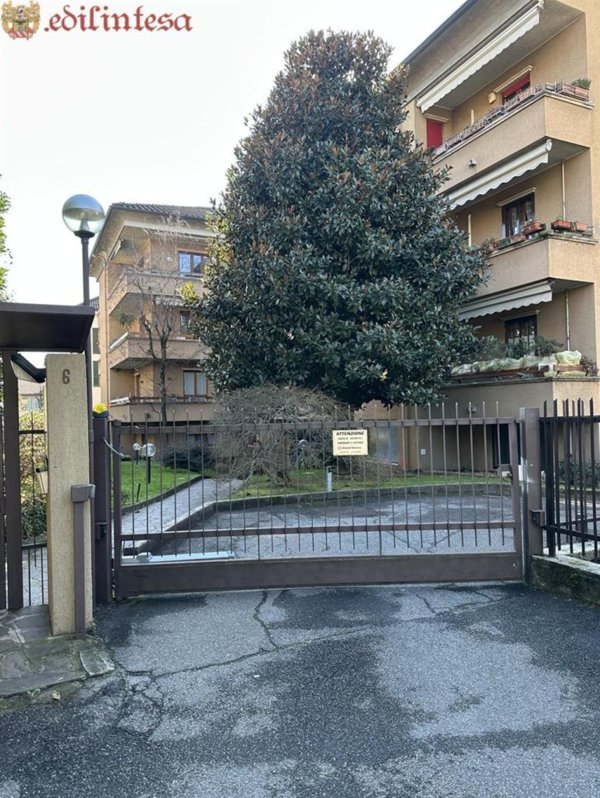 appartamento in vendita a Monza