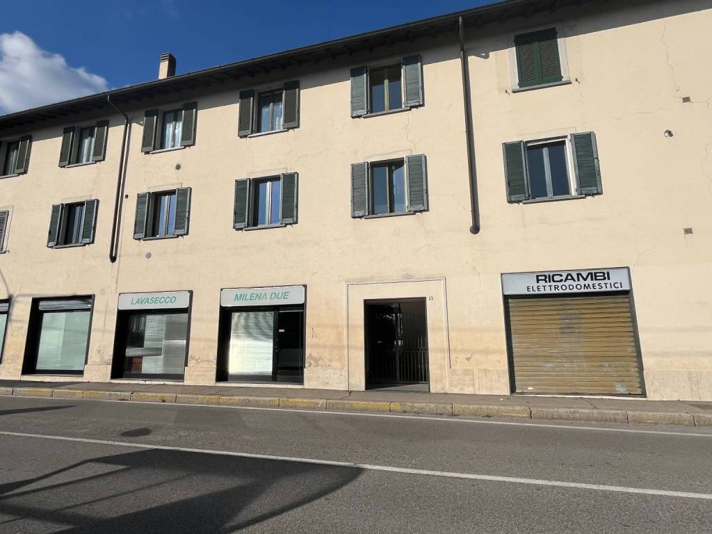 appartamento in vendita a Monza in zona Centro Storico