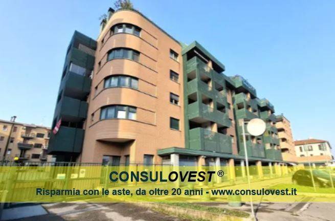 appartamento in vendita a Monza in zona Ospedale San Gerardo