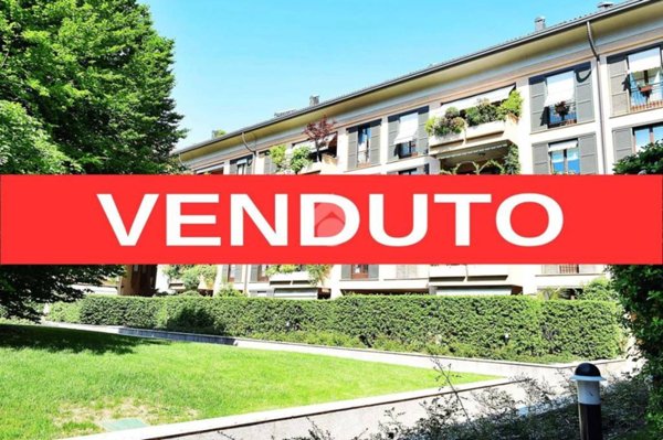 appartamento in vendita a Monza in zona Centro Storico