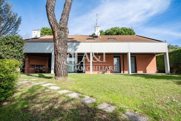 casa indipendente in vendita a Monza
