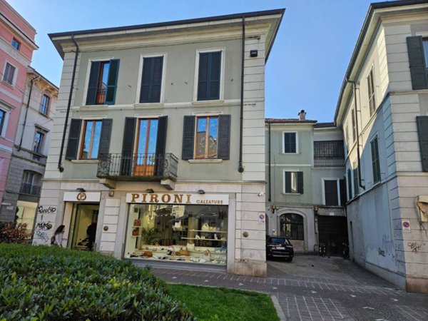 appartamento in vendita a Monza