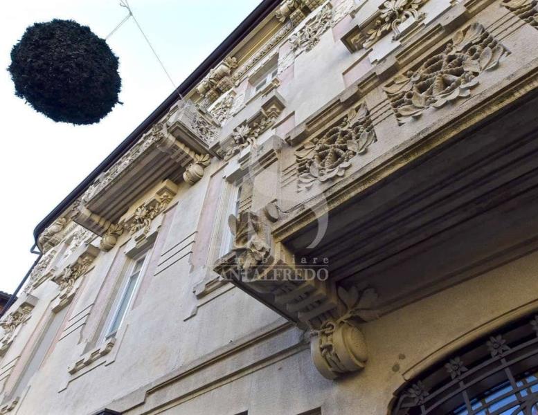 casa indipendente in vendita a Monza in zona Centro Storico