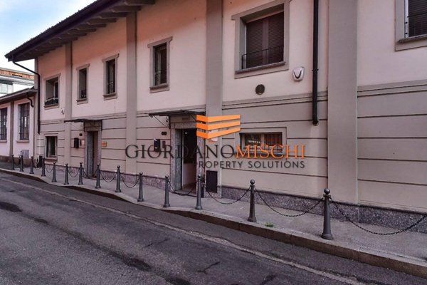 casa indipendente in vendita a Monza in zona Centro Storico
