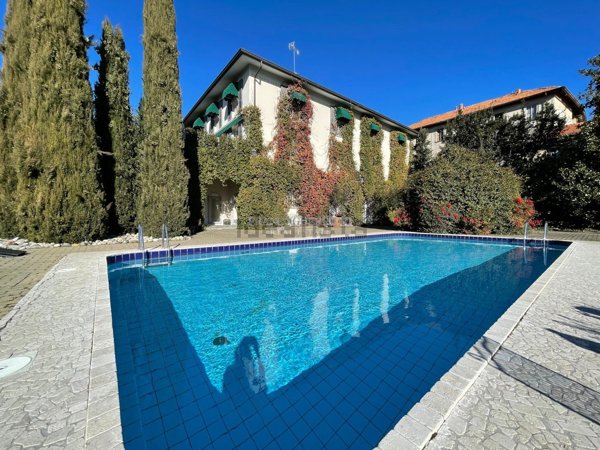 casa indipendente in vendita a Monza