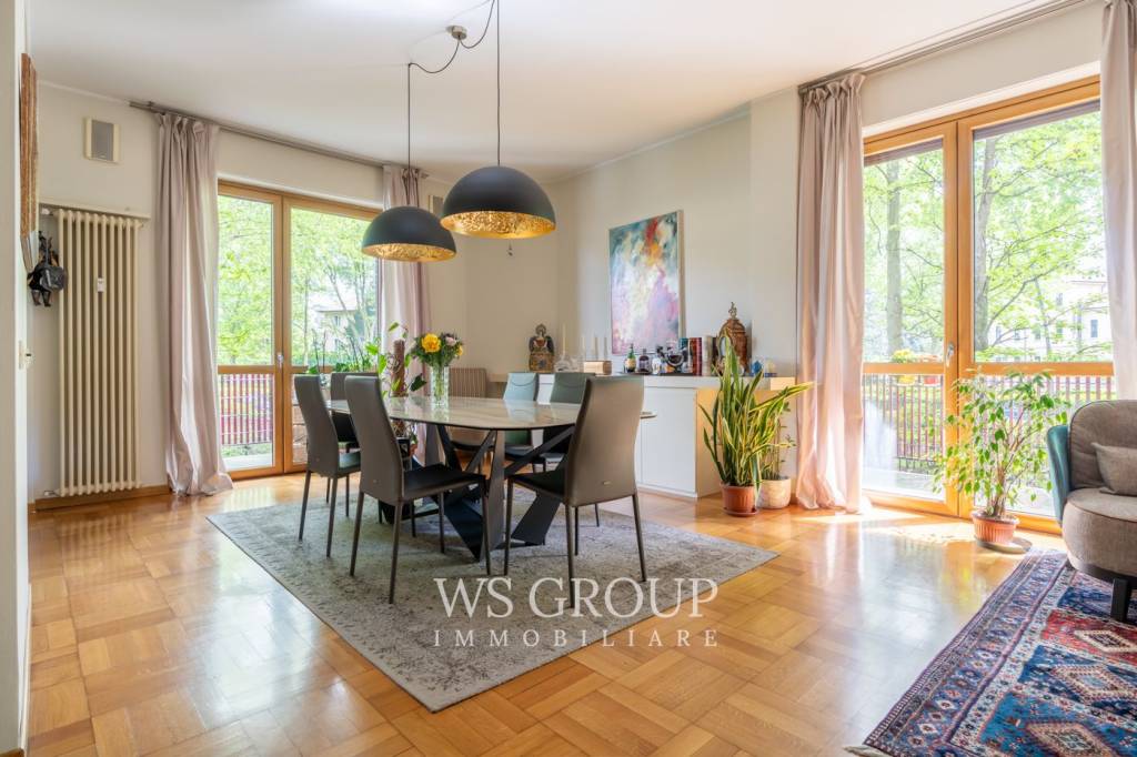 appartamento in vendita a Monza in zona Centro Storico