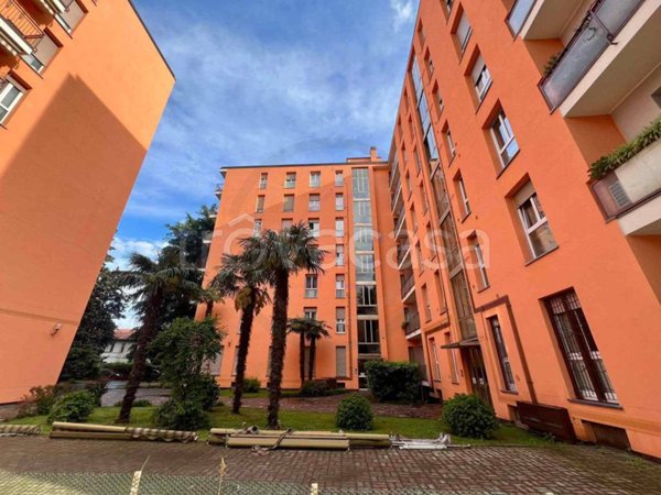 appartamento in vendita a Monza in zona Centro Storico