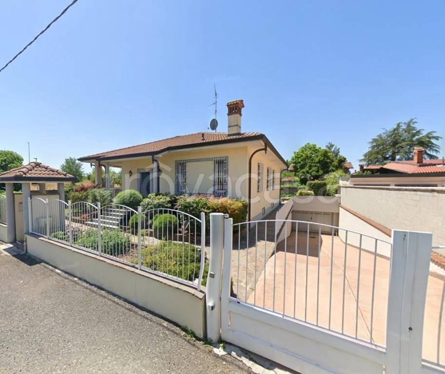 casa indipendente in vendita a Monza